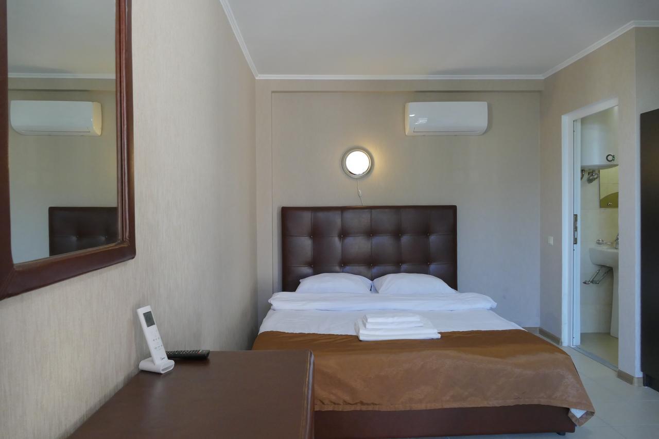 Astoria Comfort Hotel New Athos Екстер'єр фото